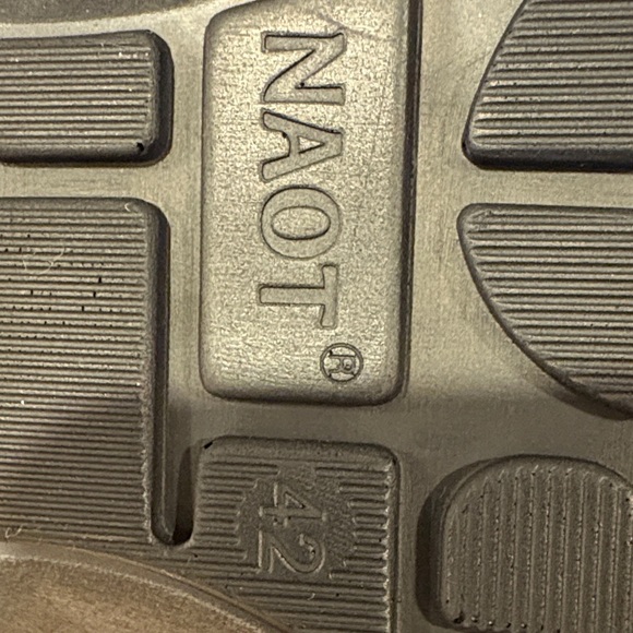 Naot Black, green and Cream Leaf Design leather Mules - Picture 13 of 14